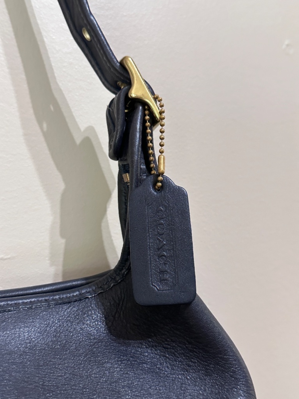 Rare Vintage Coach Legacy Black Hobo Bag Shoulder Bag with Gold Hardware 9059 - Picture 4 of 16